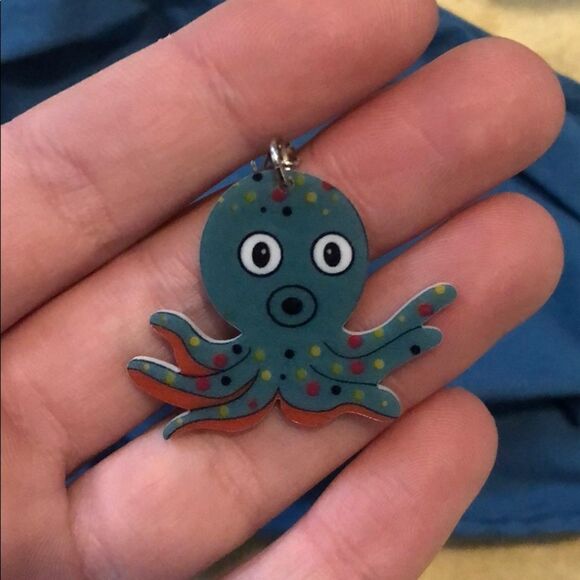 🐙 Octopus Earrings 🐙 - Picture 2 of 2